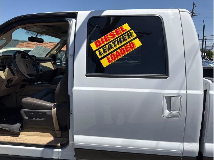Used 2016 Ford F350 King Ranch w/ FX4 Off-Road Package AWD/4WD image 8