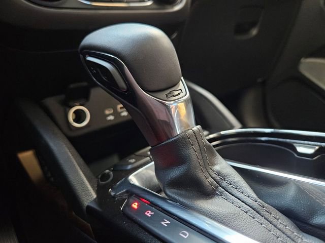 Used 2023 Chevrolet TrailBlazer ACTIV w/ Sun and Liftgate Package FWD image 11