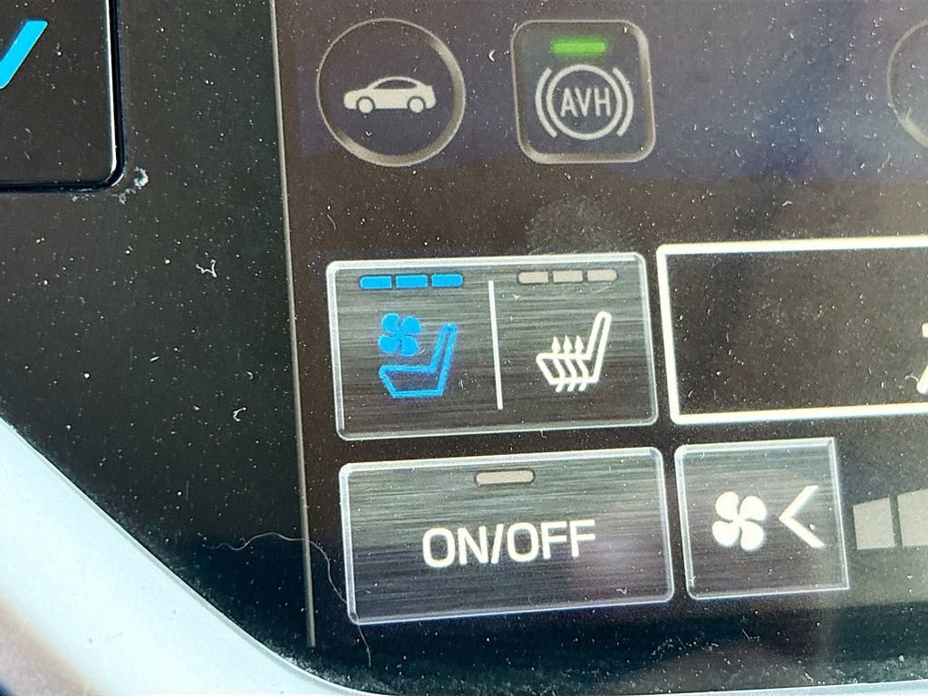 Used 2024 Subaru Ascent Touring image 21