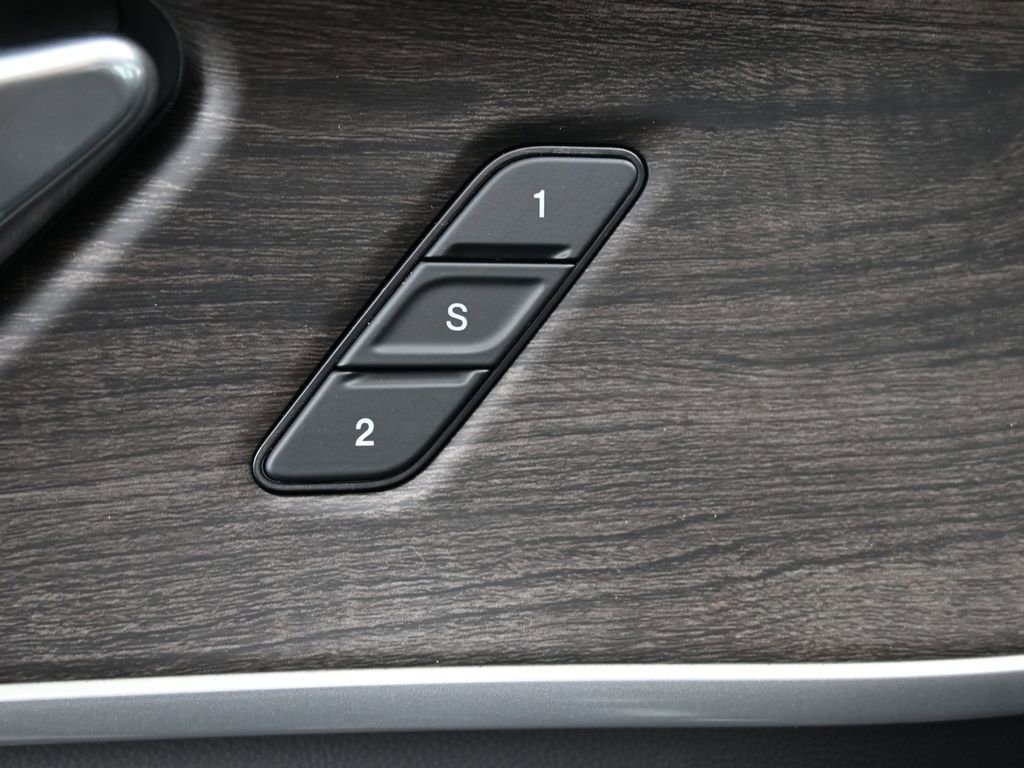 New 2026 Jeep Grand Cherokee L Limited RWD image 20
