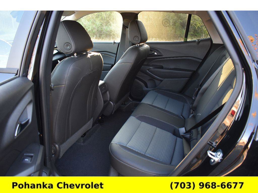 New 2026 Chevrolet Trax LT w/ Driver Confidence Package FWD image 27