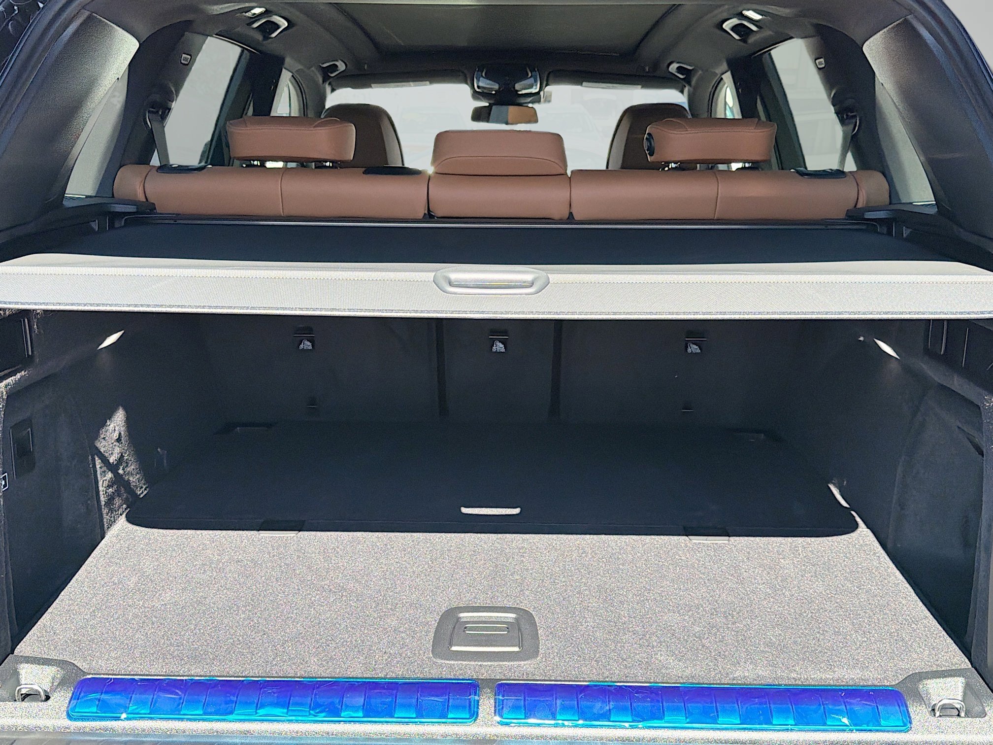 New 2026 BMW X5 xDrive50e w/ M Sport Package image 12