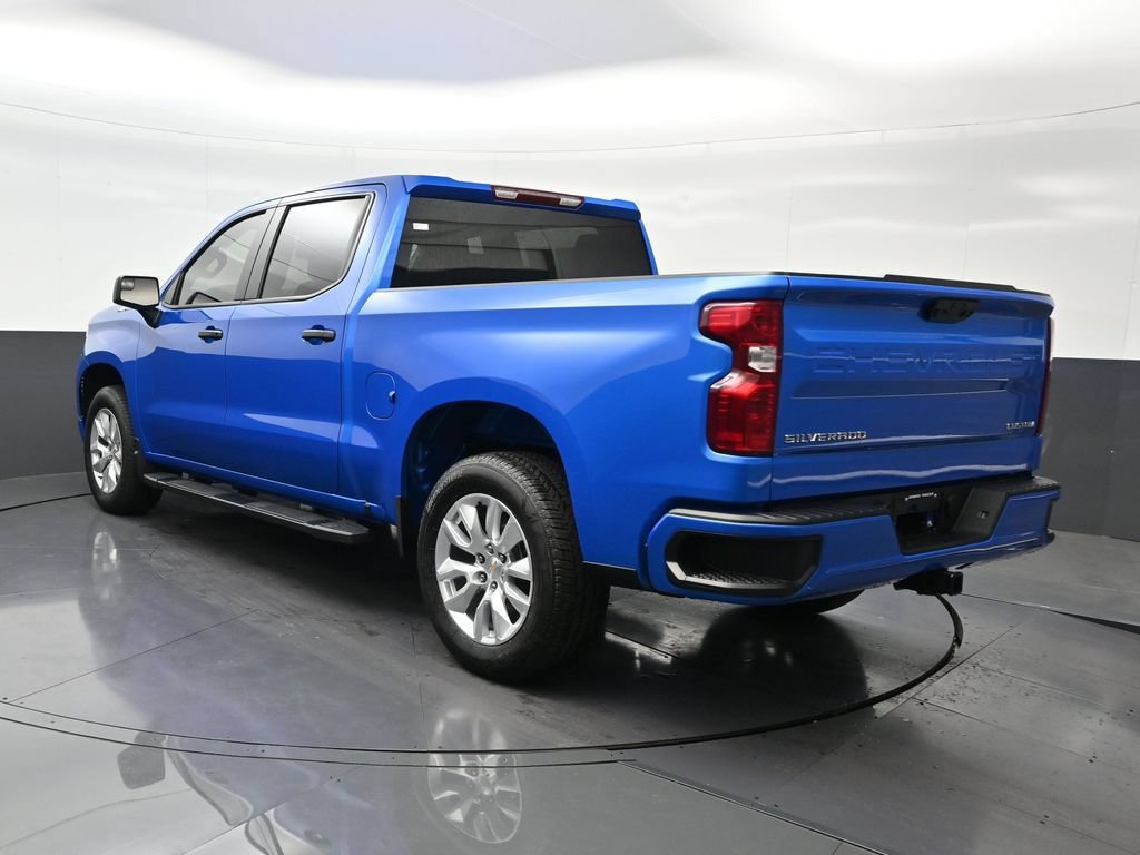 Used 2026 Chevrolet Silverado 1500 Custom RWD image 3