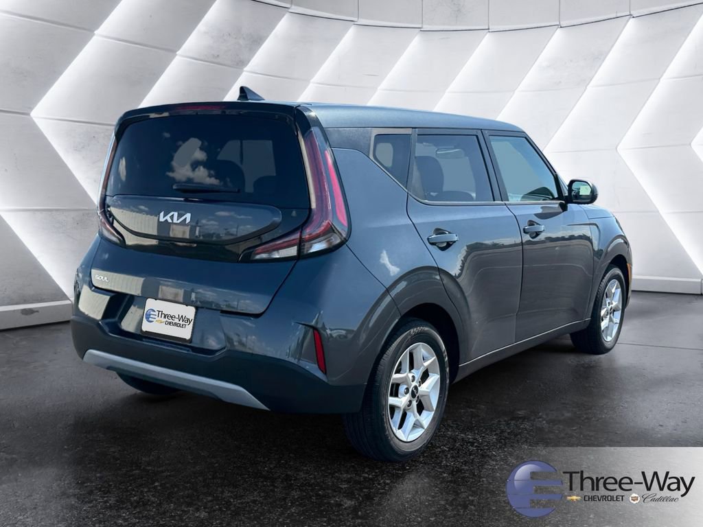 Used 2024 Kia Soul LX w/ Option Group 015 image 5