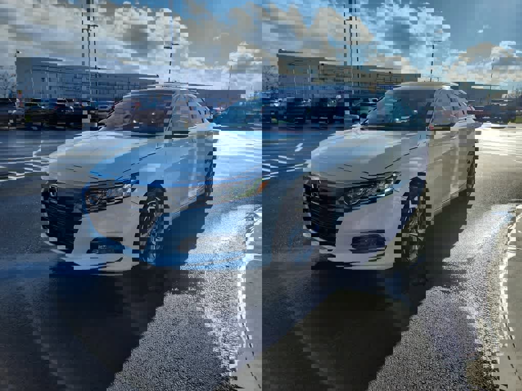 Used 2018 Honda Accord EX-L image 6