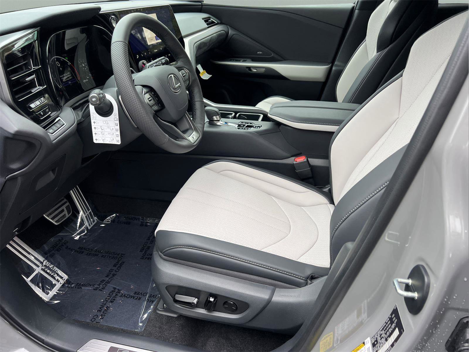 New 2026 Lexus TX 350 TX 350 F SPORT Handling image 10