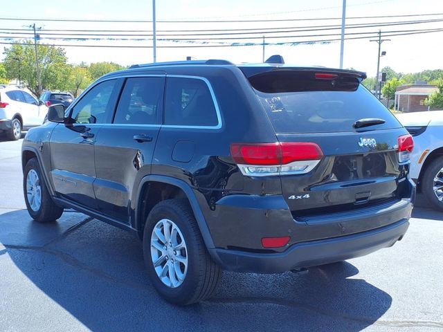 Used 2021 Jeep Grand Cherokee Laredo AWD/4WD image 3