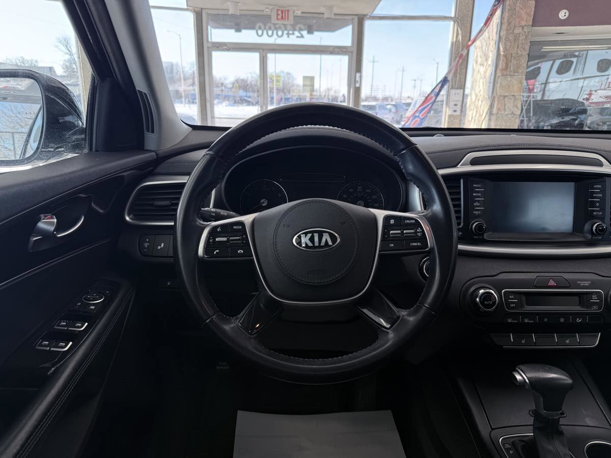 Used 2020 Kia Sorento S image 50