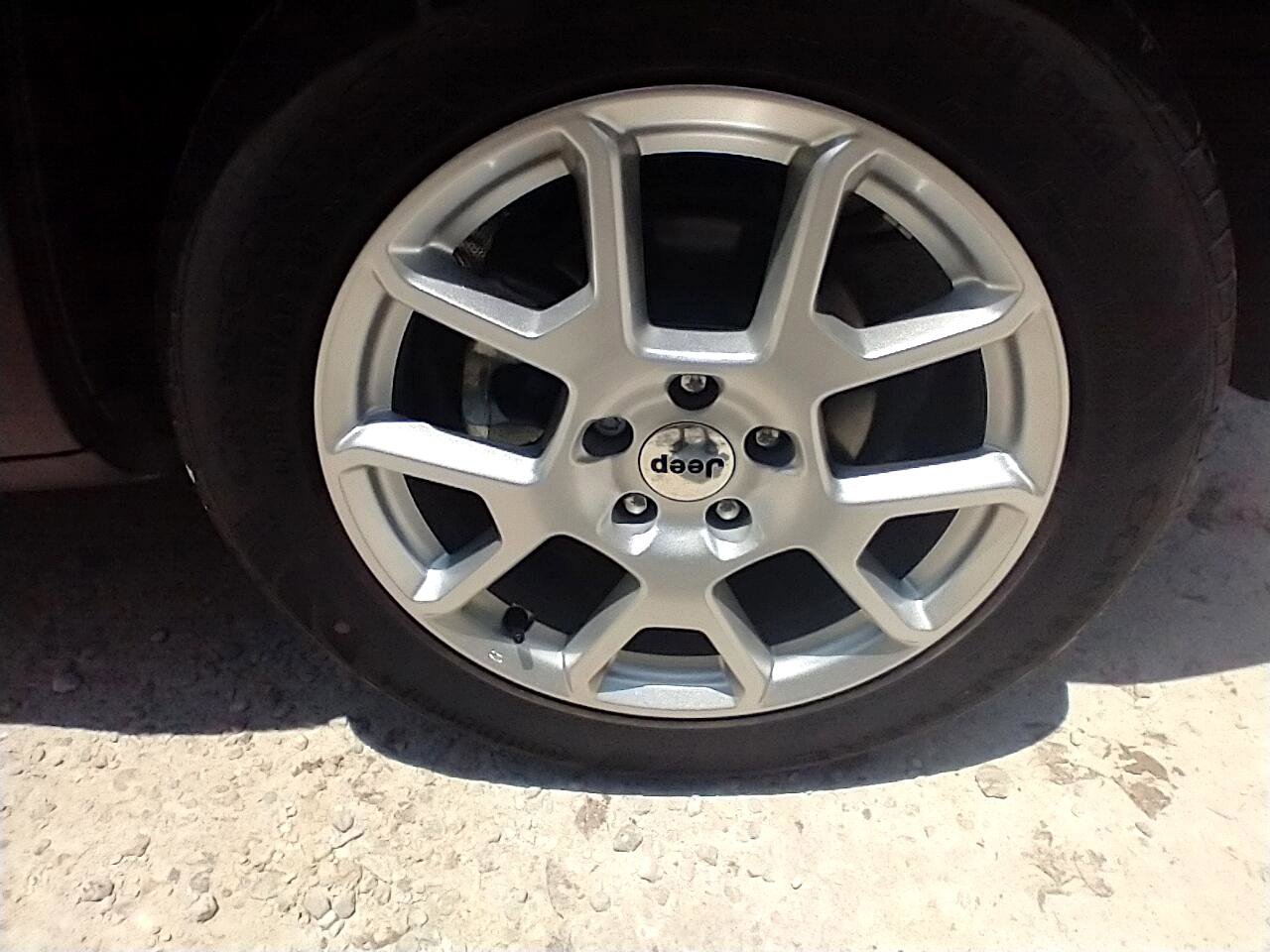 Used 2022 Jeep Renegade Latitude w/ Convenience Group image 14