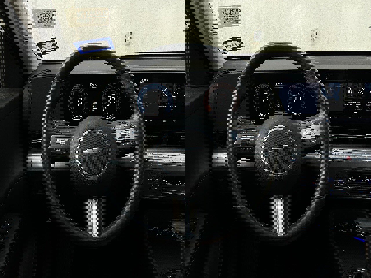 Used 2025 Hyundai Kona SEL image 33