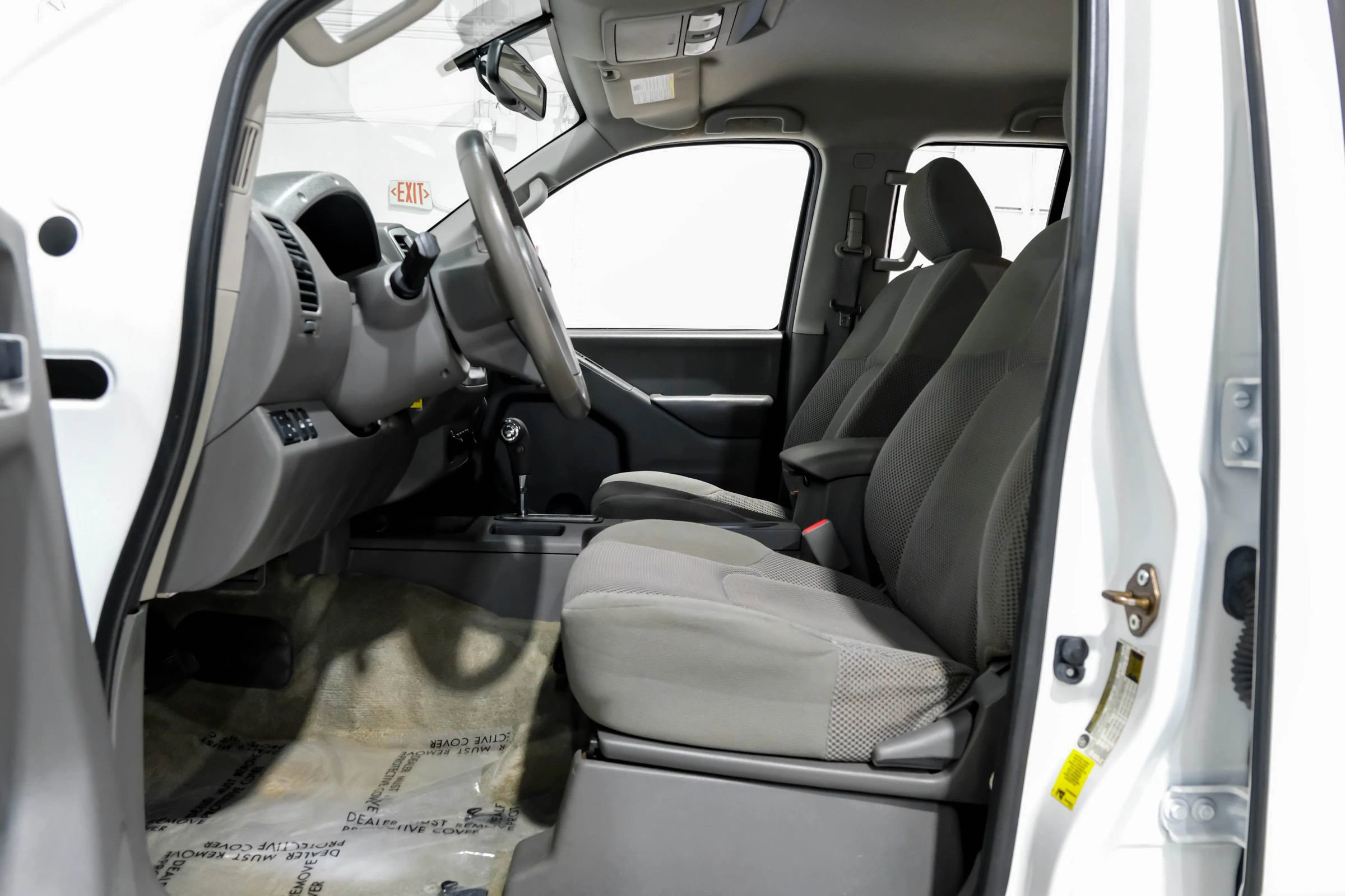 Used 2016 Nissan Frontier SV w/ SV Value Truck Package image 14