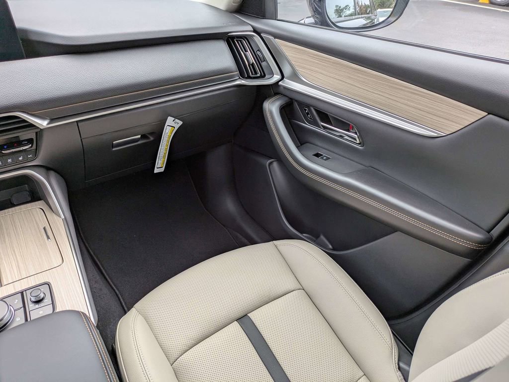New 2026 MAZDA CX-90 Plug-In Hybrid w/ Preferred image 22