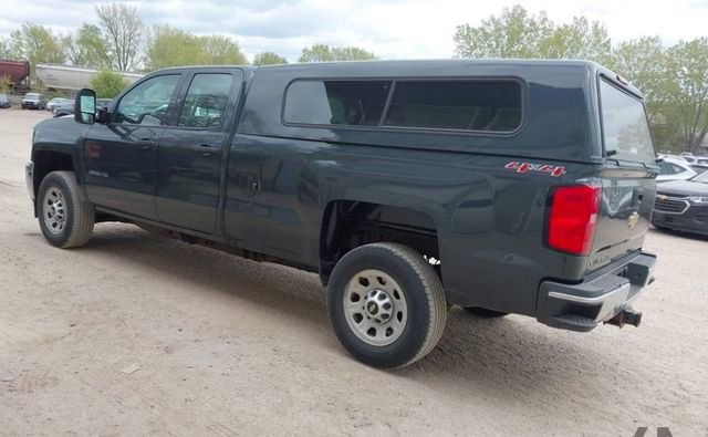 Used 2017 Chevrolet Silverado 3500 W/T AWD/4WD image 3