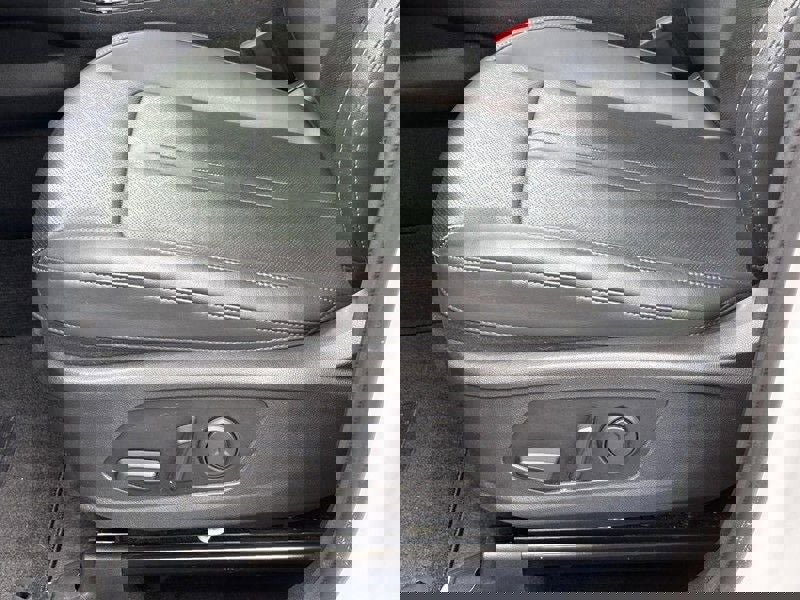 Used 2022 Kia Sorento SX image 24