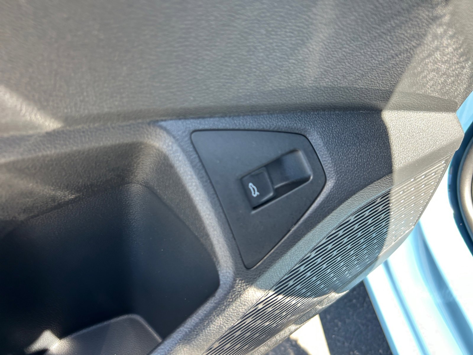 New 2026 Volkswagen Jetta S FWD image 32