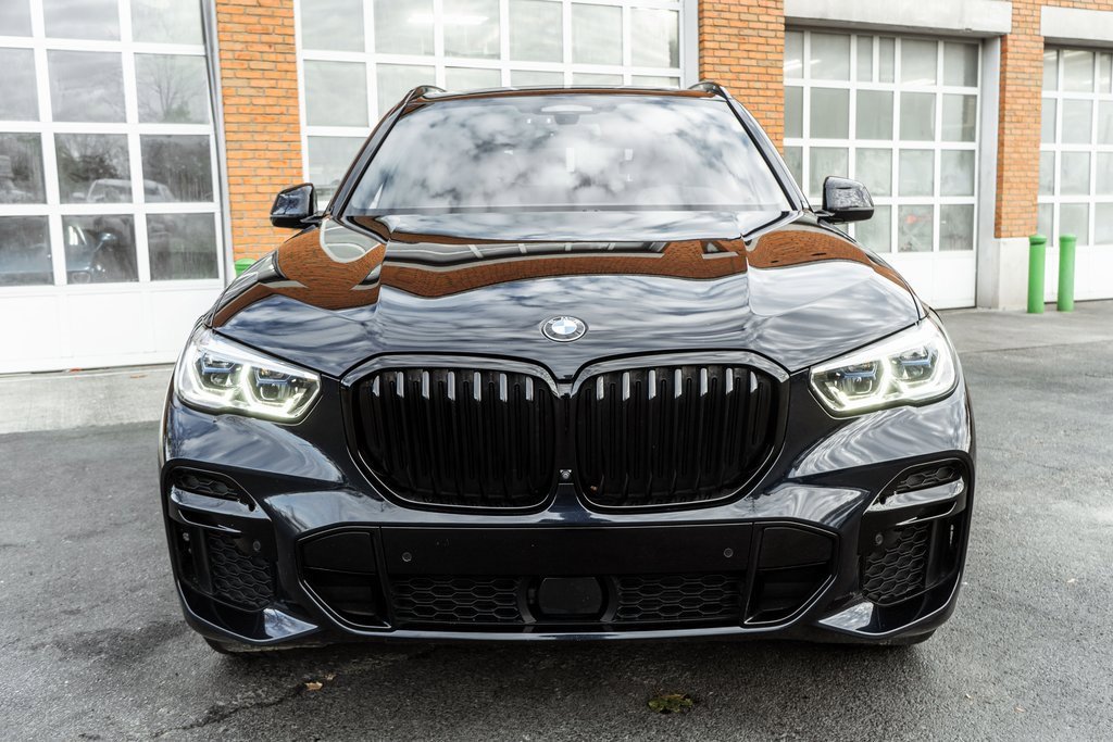 Used 2022 BMW X5 M50i w/ Executive Package image 30