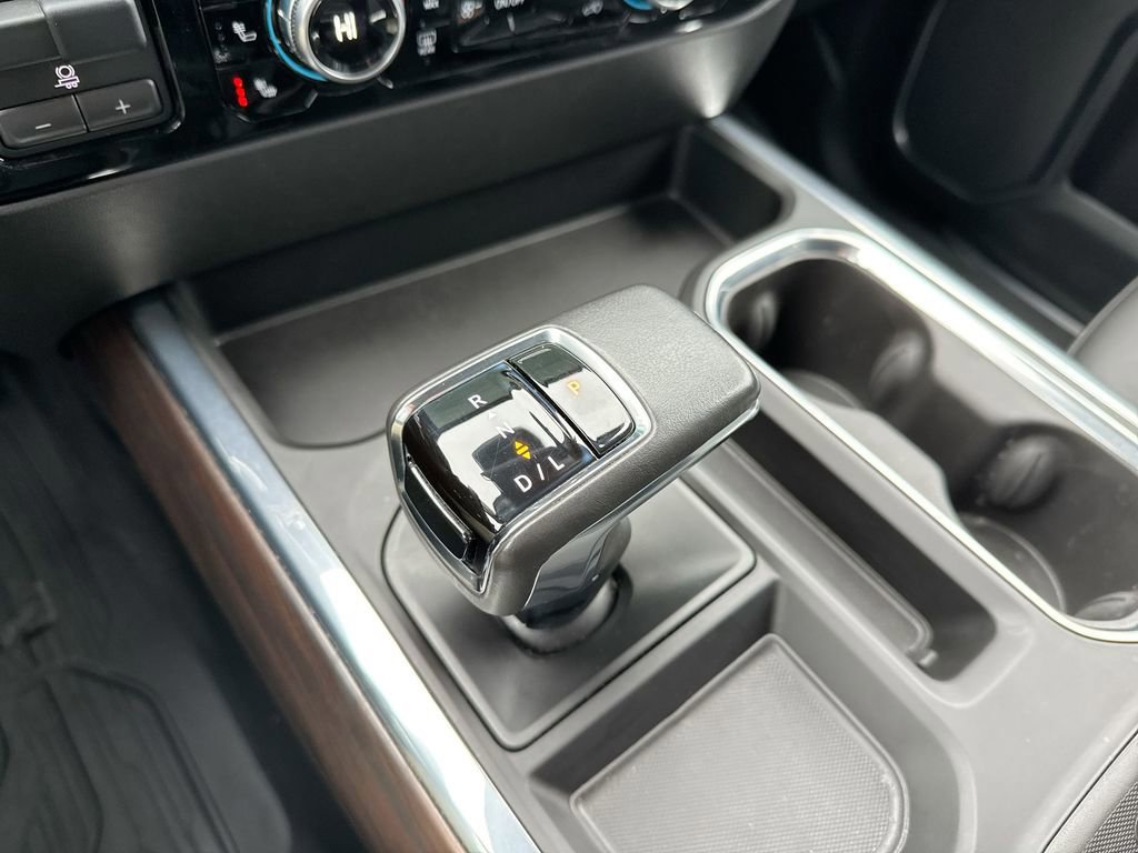 Used 2022 GMC Sierra 1500 SLT w/ SLT Premium Plus Package image 16