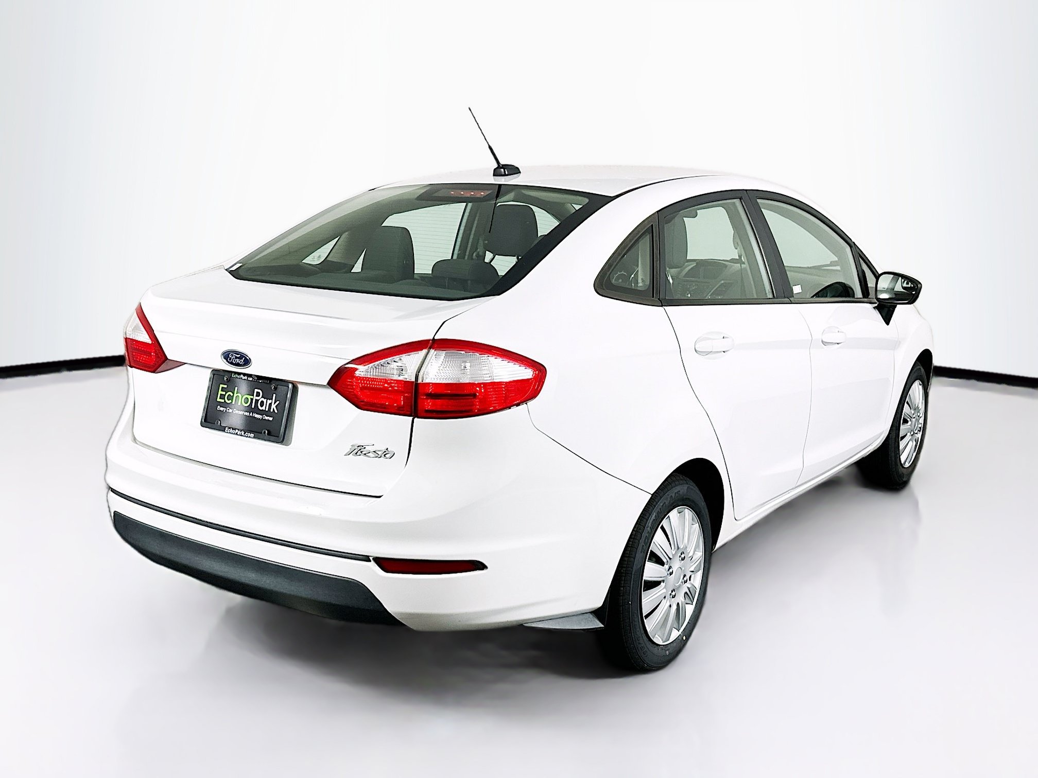 Used 2018 Ford Fiesta S FWD image 9