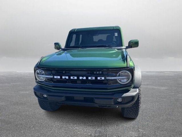 Certified 2023 Ford Bronco Outer Banks w/ Sasquatch Package AWD/4WD image 4