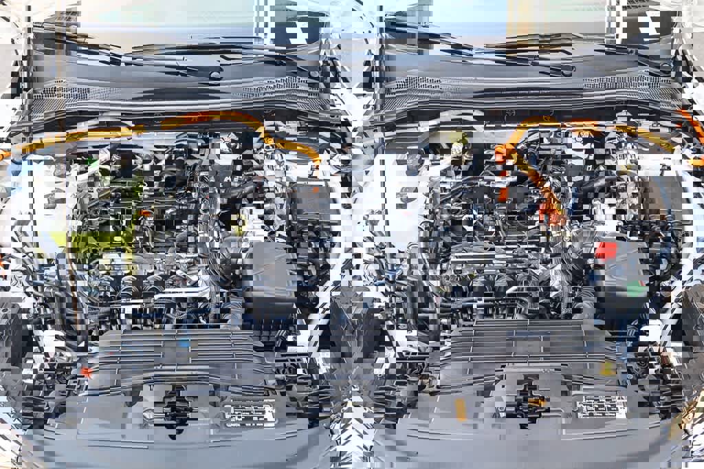 New 2025 Ford Escape SE w/ Class II Trailer Tow Package image 26