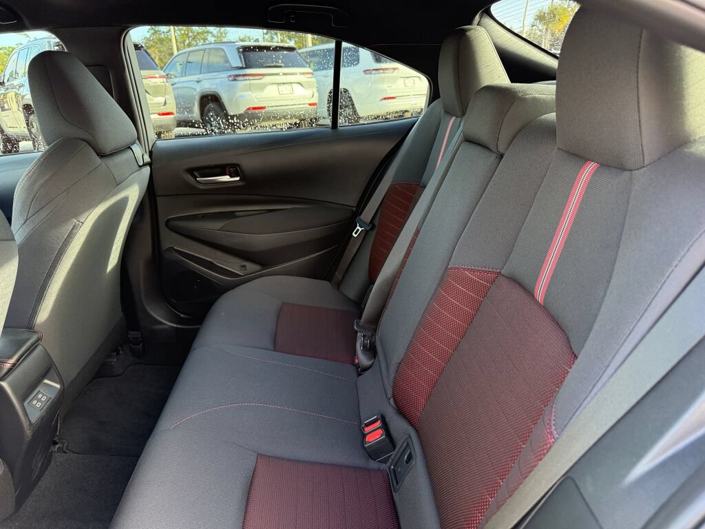 Used 2026 Toyota Corolla SE FWD image 11