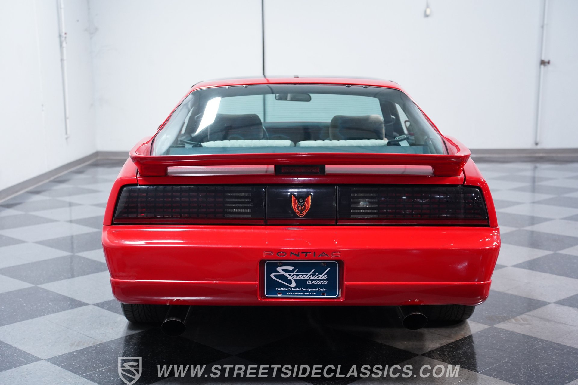 Used 1989 Pontiac Firebird Trans Am RWD image 9