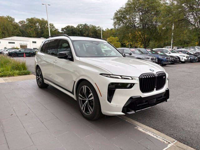New 2027 BMW X7 M60i AWD/4WD image 5