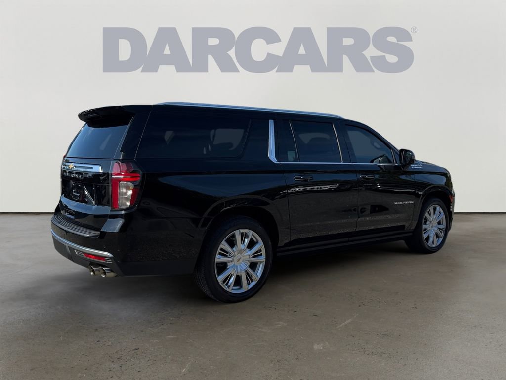 Used 2024 Chevrolet Suburban High Country image 7