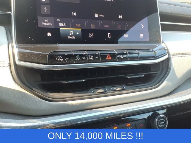 Used 2023 Jeep Compass Limited AWD/4WD image 16
