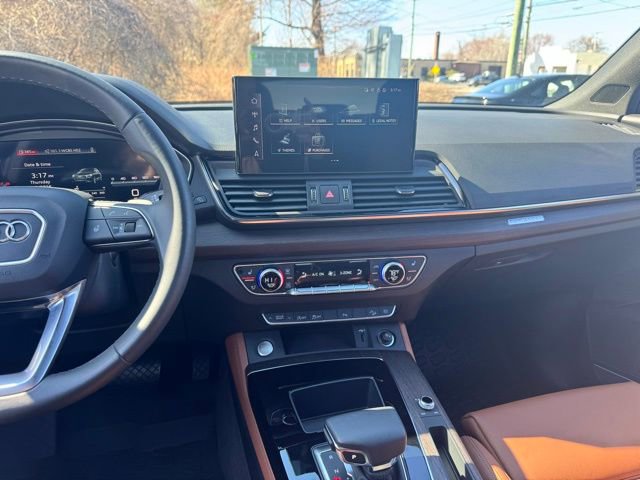 Certified 2023 Audi Q5 2.0T Premium Plus w/ Premium Plus Package image 21