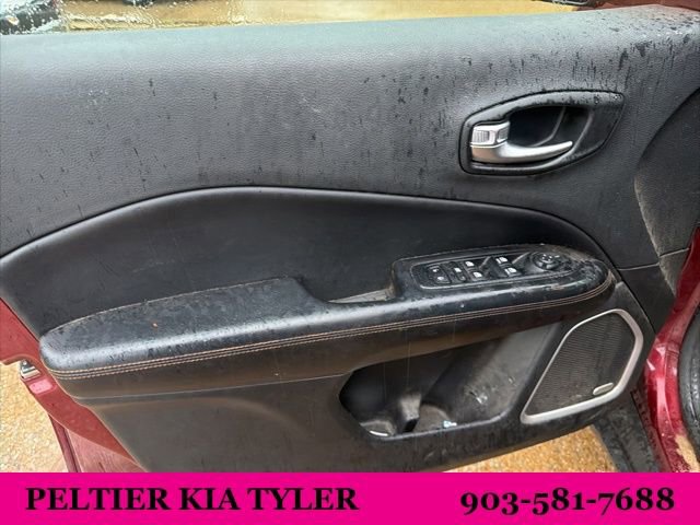 Used 2021 Jeep Compass Limited w/ Sun and Sound Group image 16