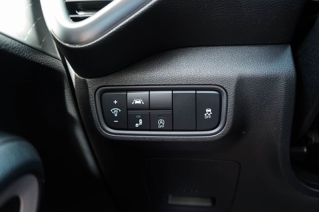 Used 2022 Kia Soul LX w/ Technology Package image 23