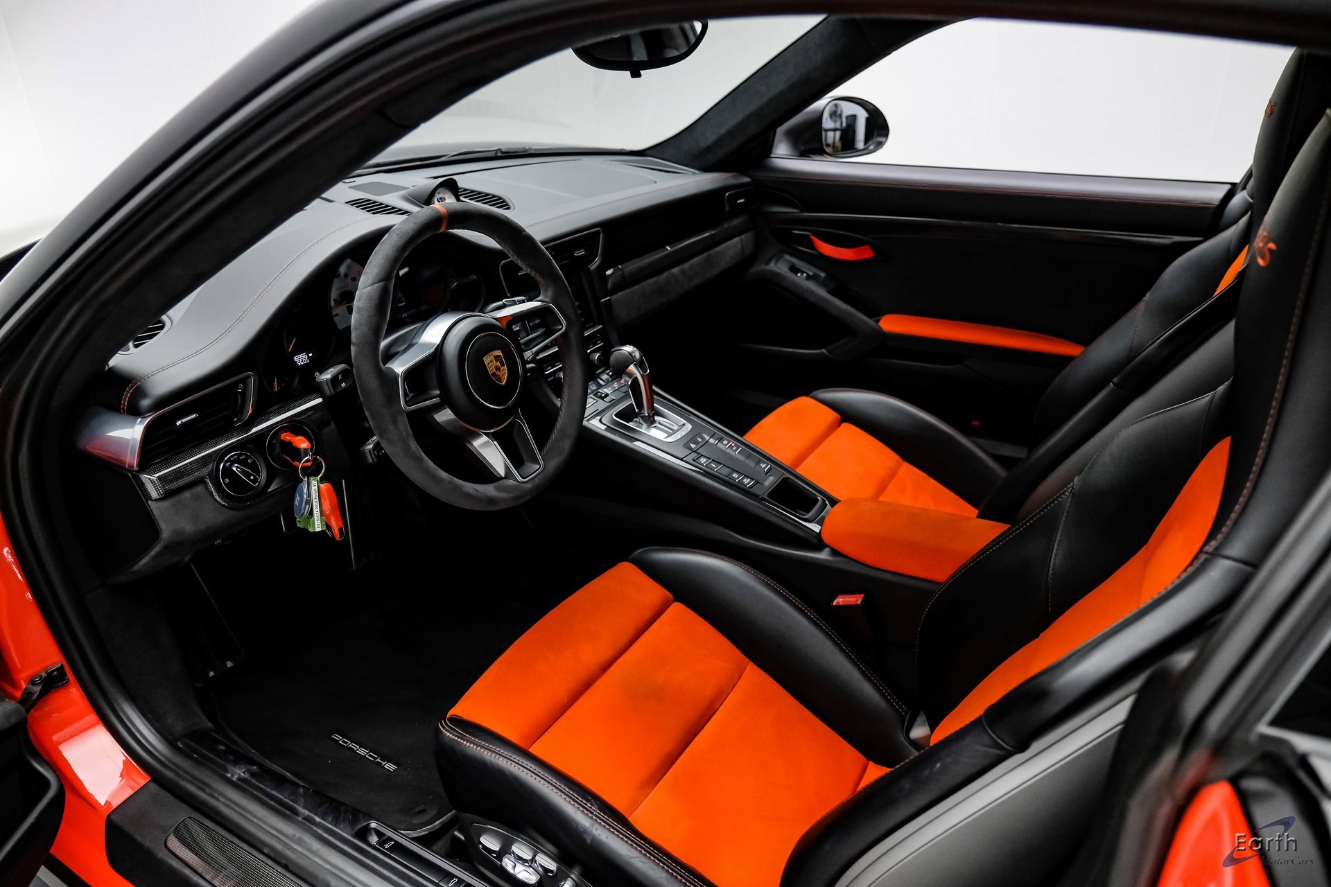 Used 2016 Porsche 911 GT3 RS image 38