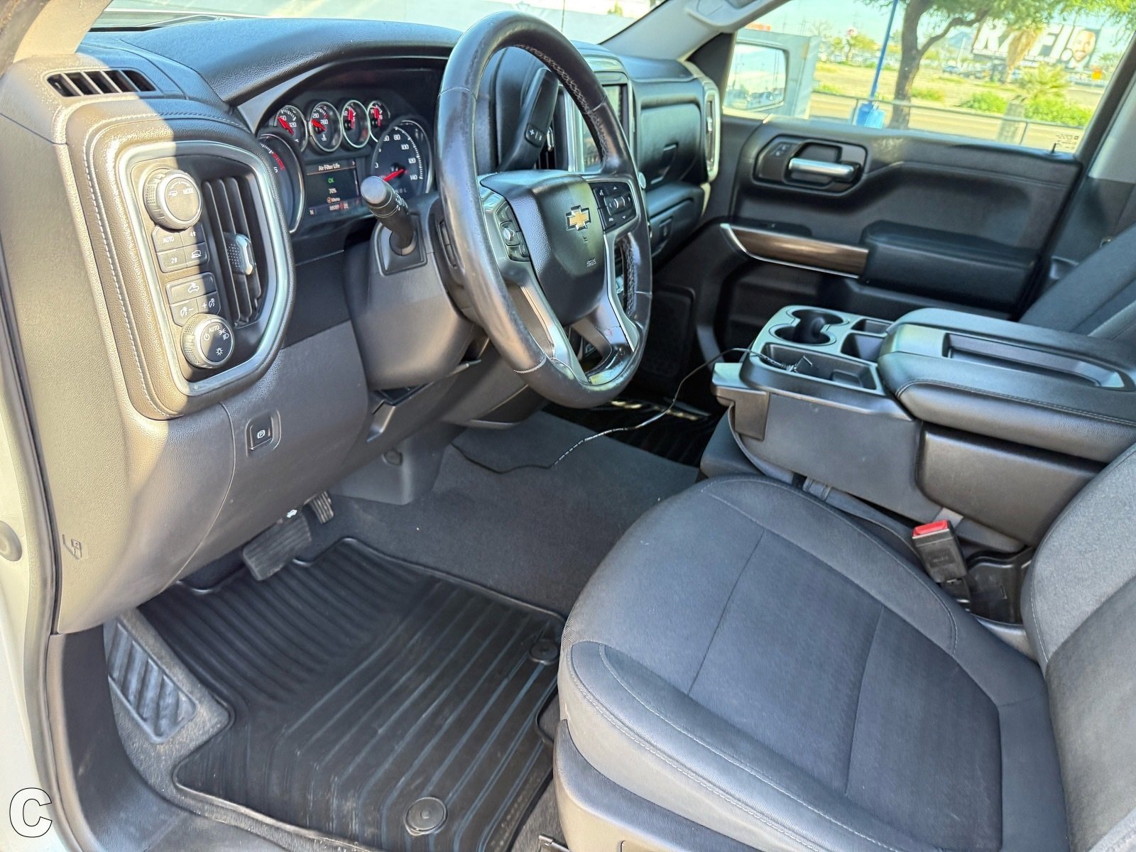 Used 2020 Chevrolet Silverado 1500 LT w/ All-Star Edition image 19