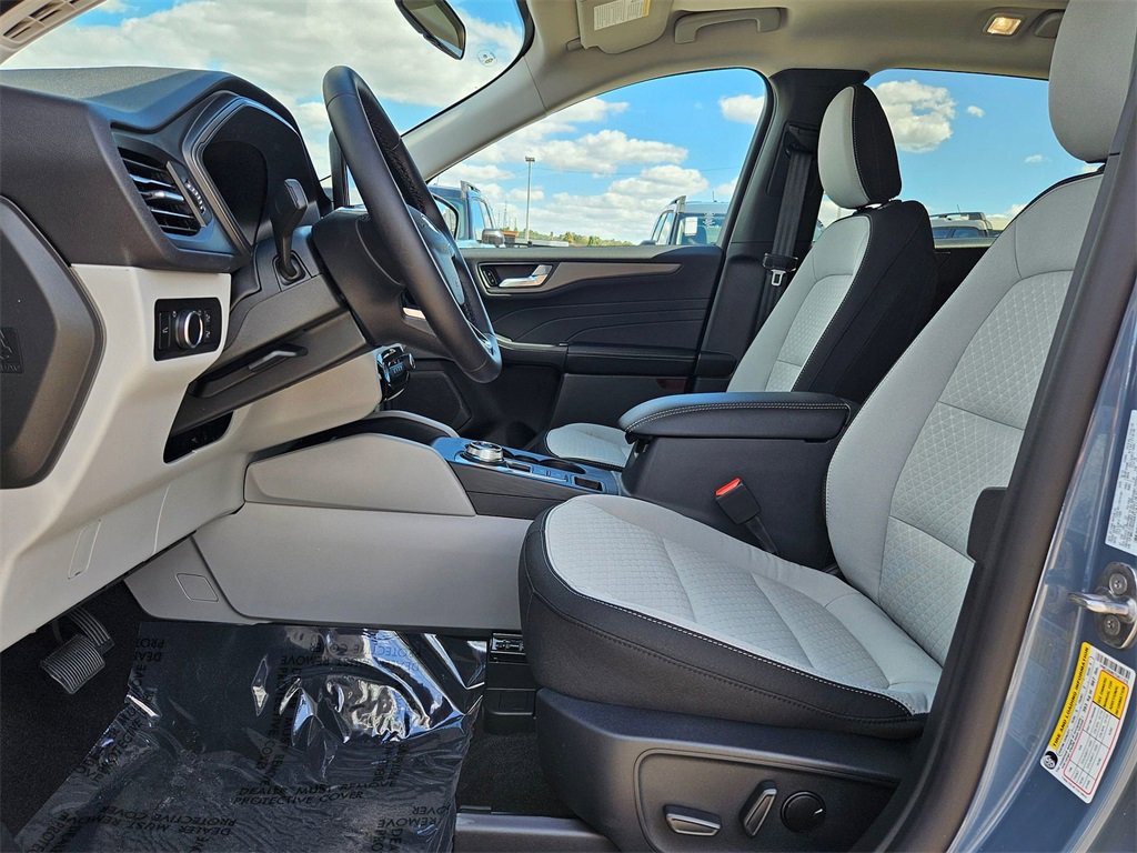 New 2026 Ford Escape Active image 10