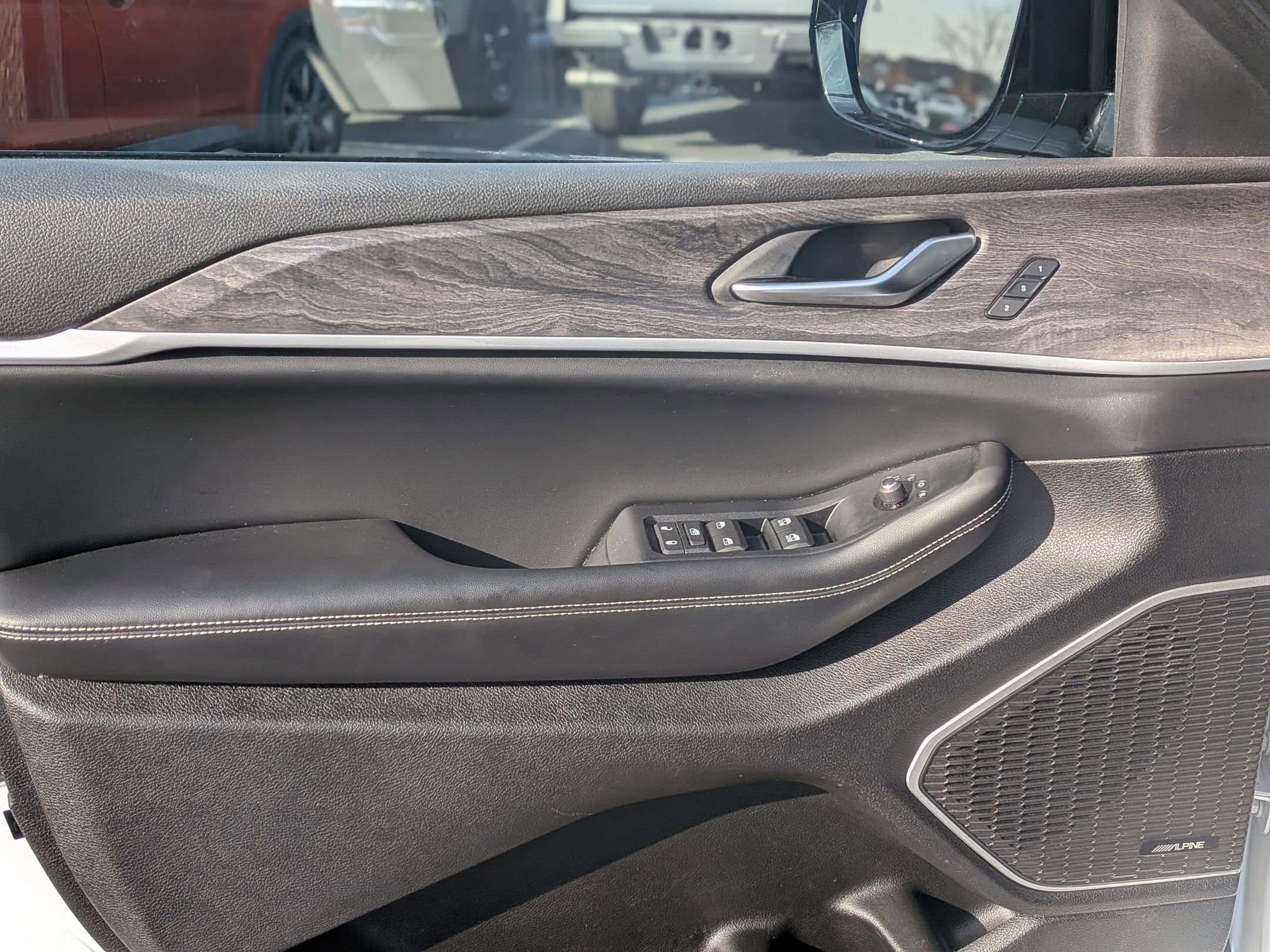 Used 2023 Jeep Grand Cherokee 4WD 4xe image 14