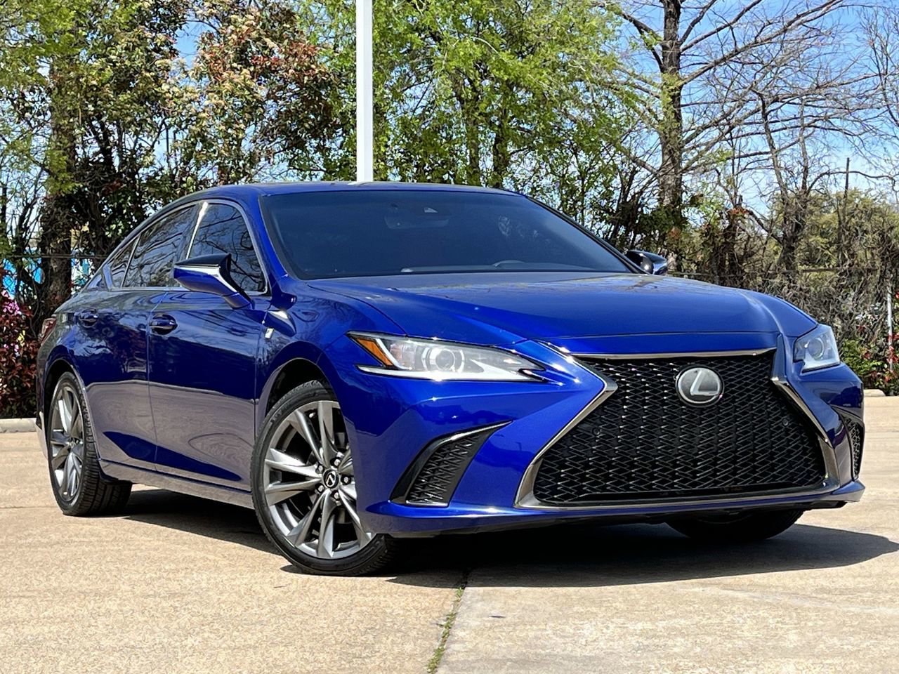 Used 2019 Lexus ES 350 F Sport w/ Accessory Package 2 image 2