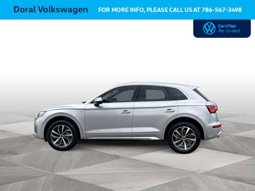 Used 2023 Audi Q5 2.0T Premium w/ Convenience Package image 5