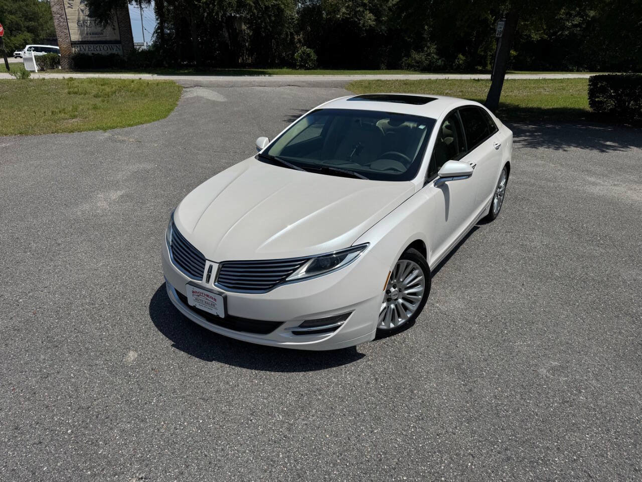 Used 2016 Lincoln MKZ AWD w/ Equipment Group 300A Reserve image 29