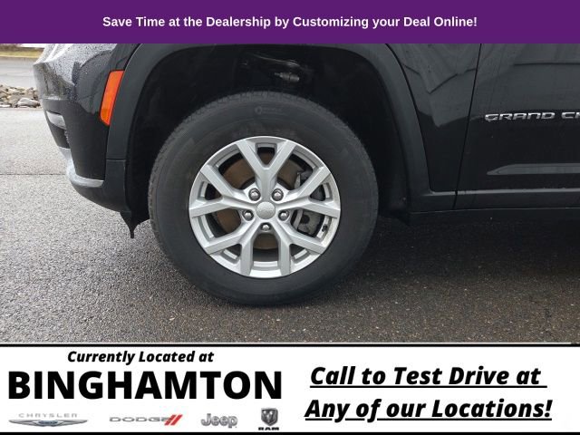 Used 2024 Jeep Grand Cherokee L Limited AWD/4WD image 28