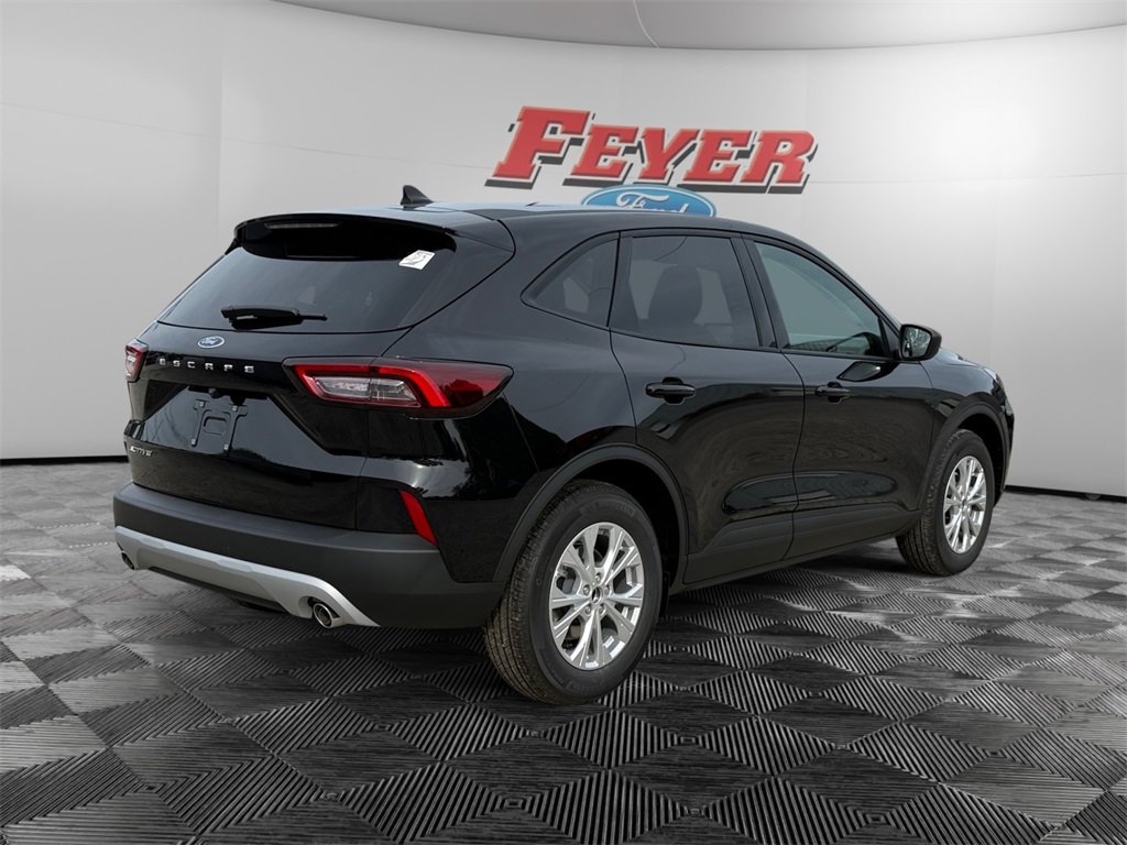 New 2026 Ford Escape Active w/ Cold Weather Package image 7