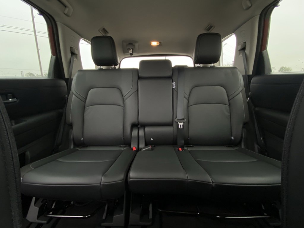 Used 2024 Nissan Pathfinder SL image 29