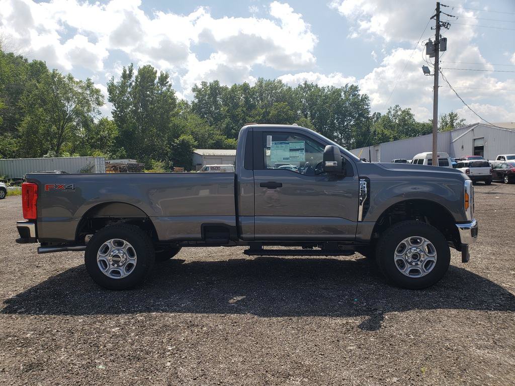 New 2026 Ford F250 XLT AWD/4WD image 3