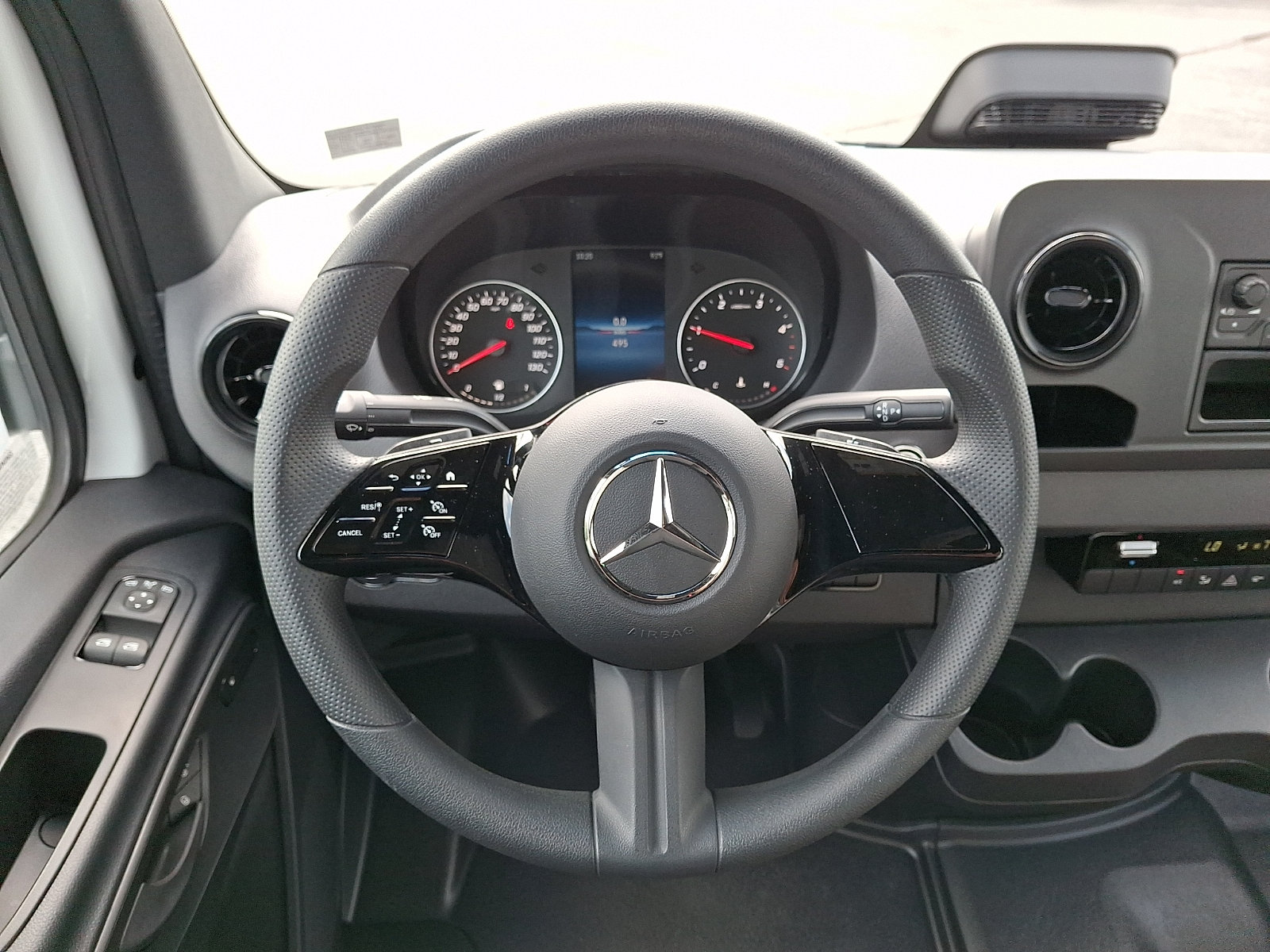 Used 2026 Mercedes-Benz Sprinter 2500 image 19