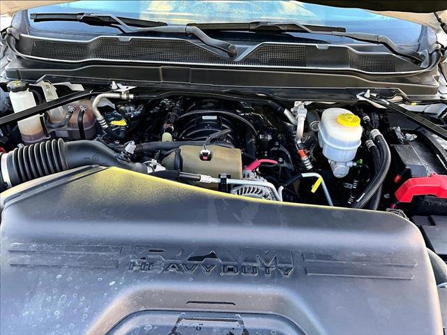 Used 2021 RAM 3500 Tradesman w/ Chrome Appearance Group image 11