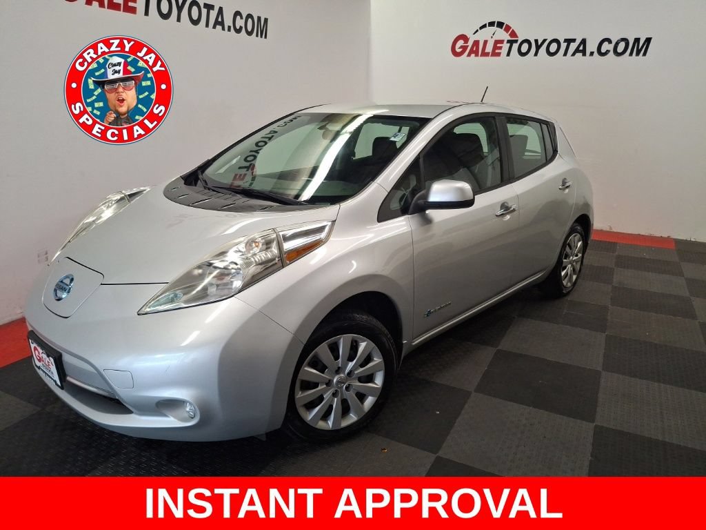 Used 2015 Nissan Leaf S w/ Charge Package