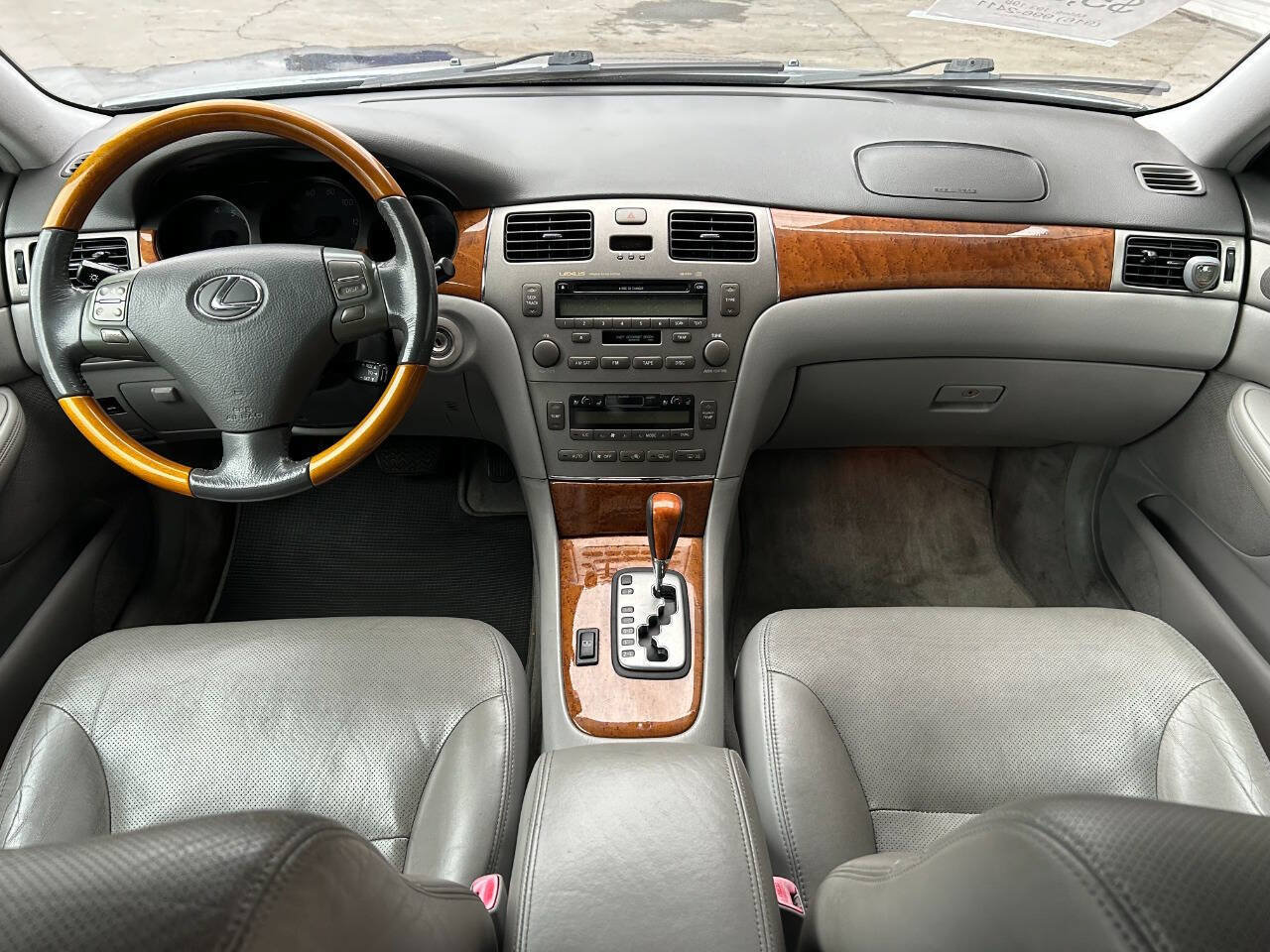 Used 2005 Lexus ES 330 FWD image 13
