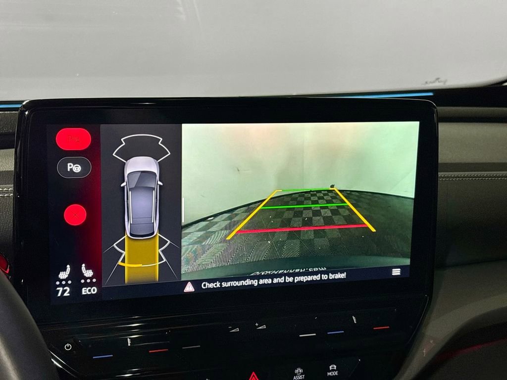 Used 2023 Volkswagen ID.4 S image 17