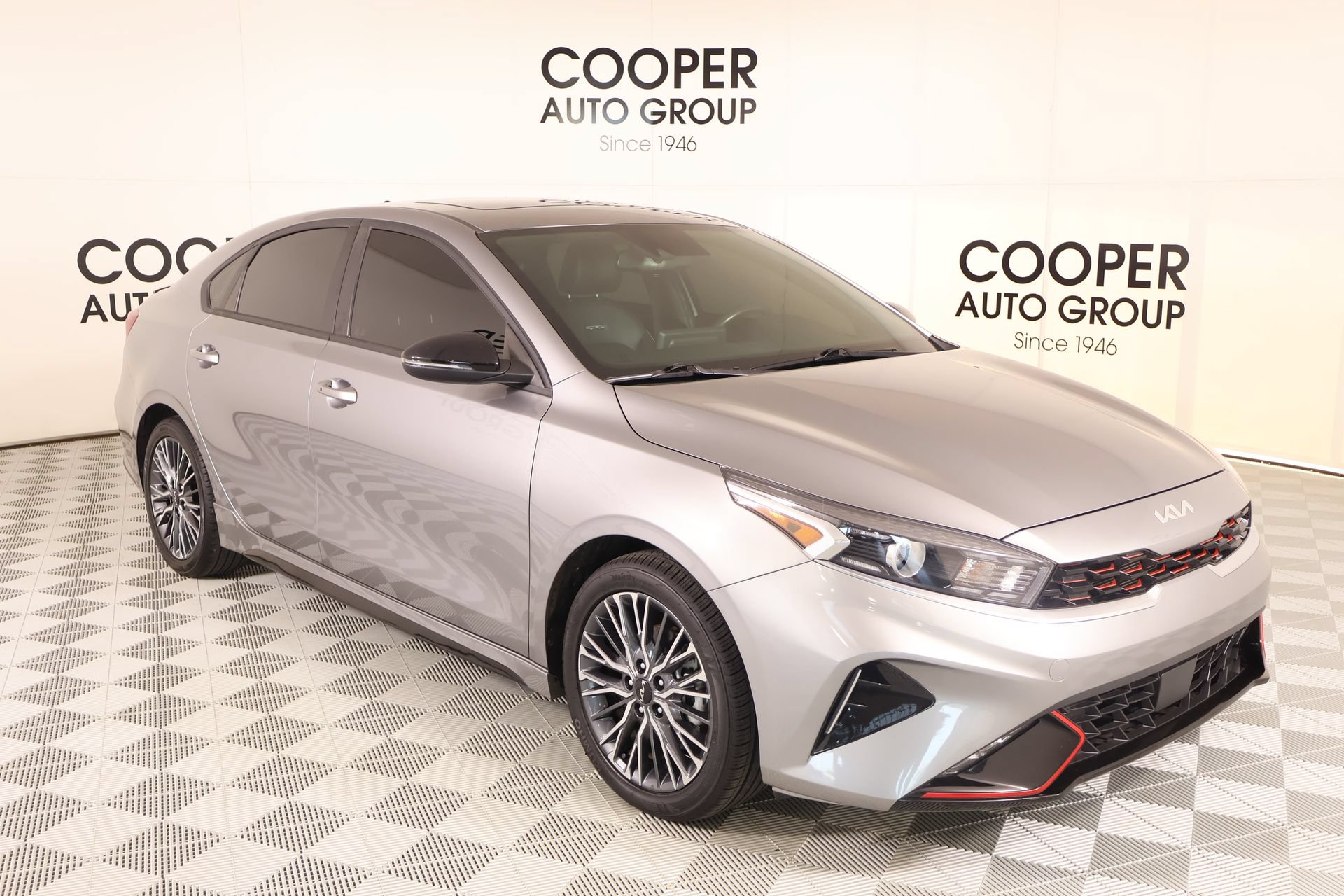 Used 2024 Kia Forte GT-Line w/ GT-Line Premium Package FWD video 1