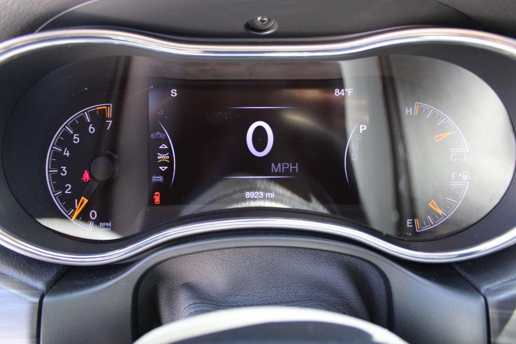 Used 2021 Jeep Grand Cherokee Limited RWD image 26
